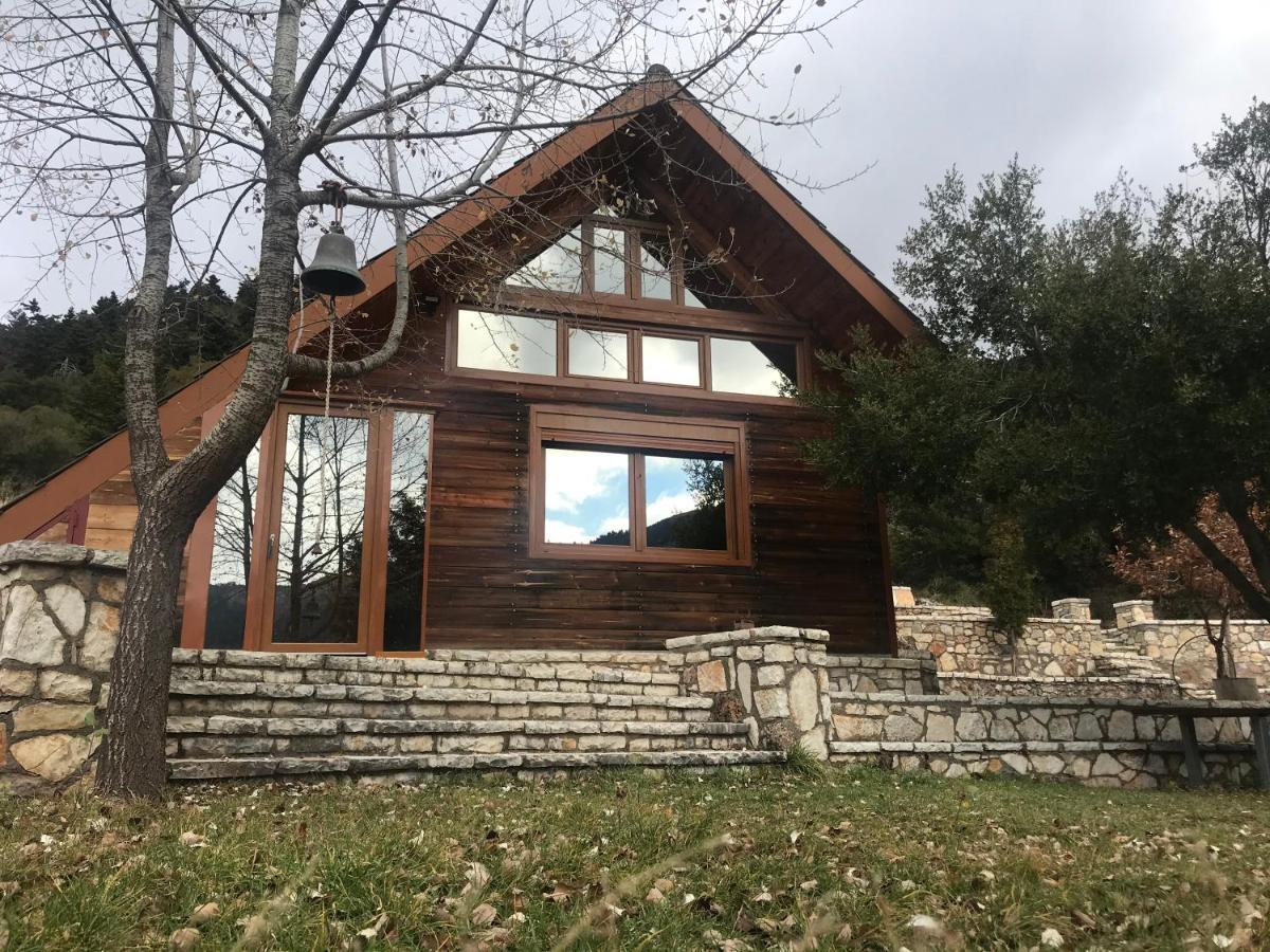Chalet In The Forest Kalavryta Extérieur photo
