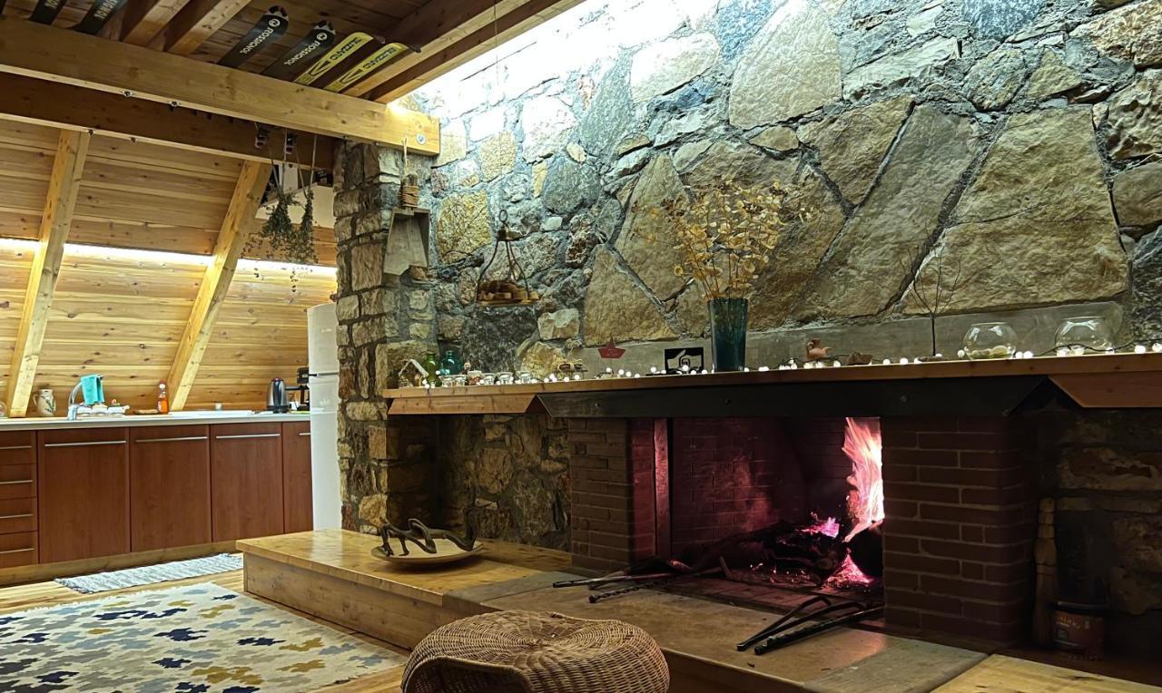 Chalet In The Forest Kalavryta Extérieur photo